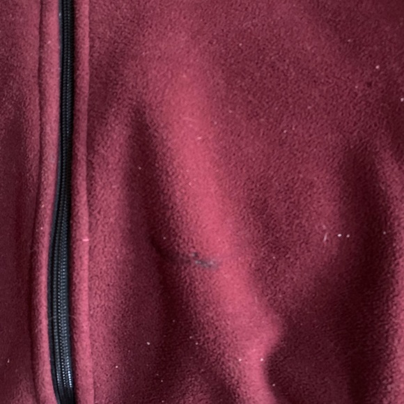 Maroon drake vest - Picture 2 of 3